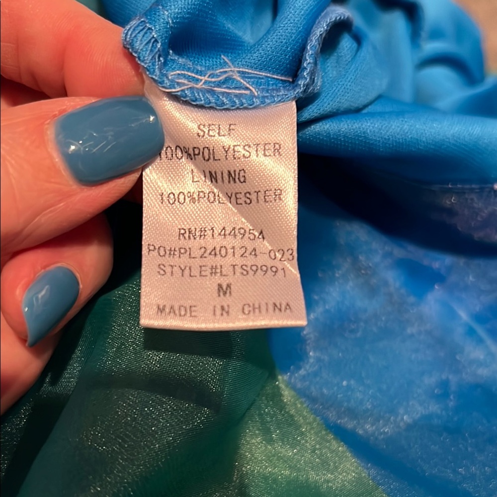 Blue and Green Layered Halter Dress - Picture 9 of 9